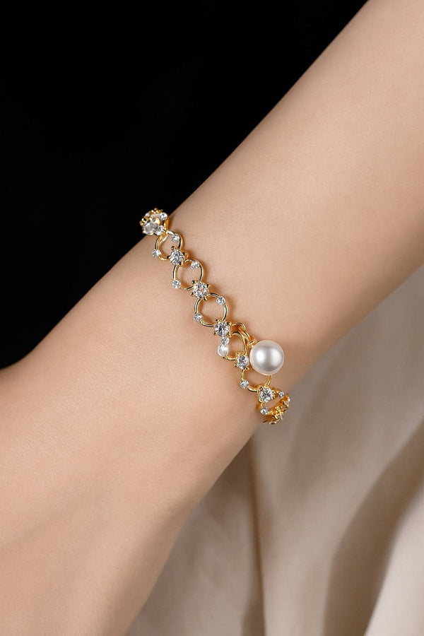Gold Crystal & Pearl Charm Bracelet – Elegant Link Design